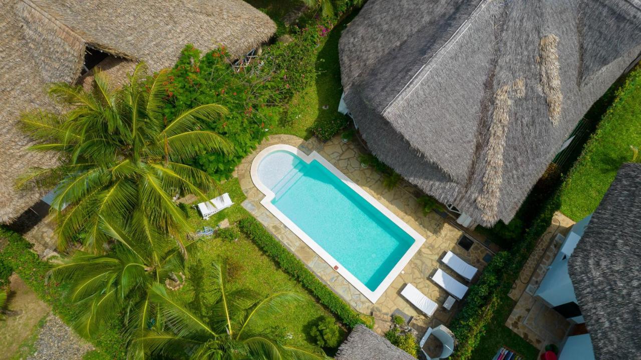 Nyumba Ya Afrika Bed & Breakfast Watamu Exterior photo